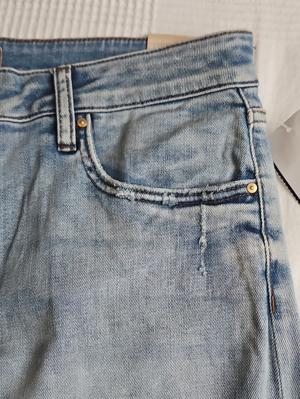 KUT From The Kloth High Rise Hailey Bermuda: Vintage Blue - Picture 11 of 14